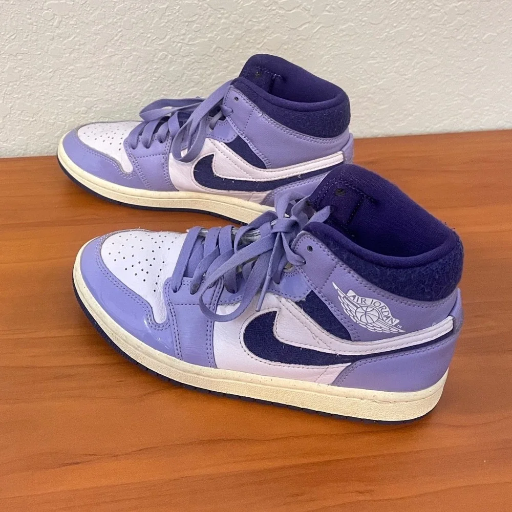 Nike Air Jordan 1 Mid SE Action Grape Purple Sneakers DZ3745-500 Mens 7